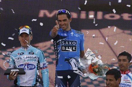 Alberto Contador aims his pistolero