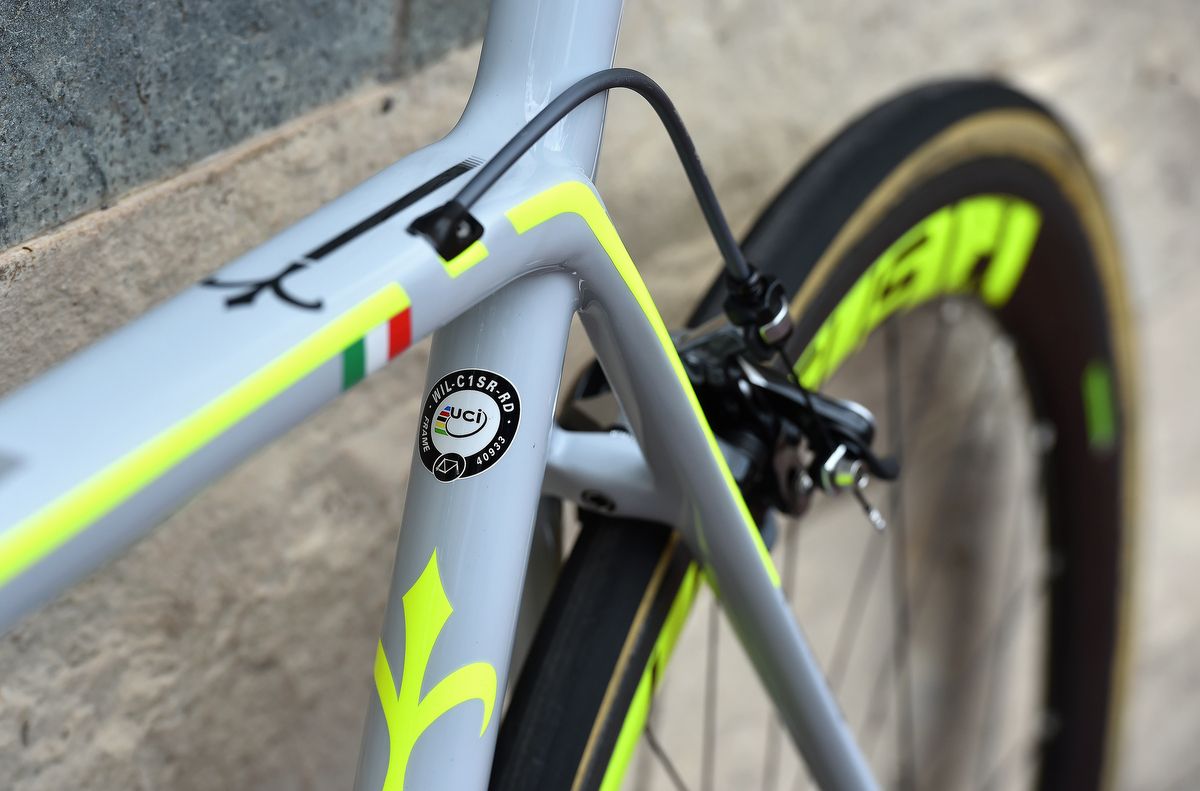 Pozzato's bike is UCI approved