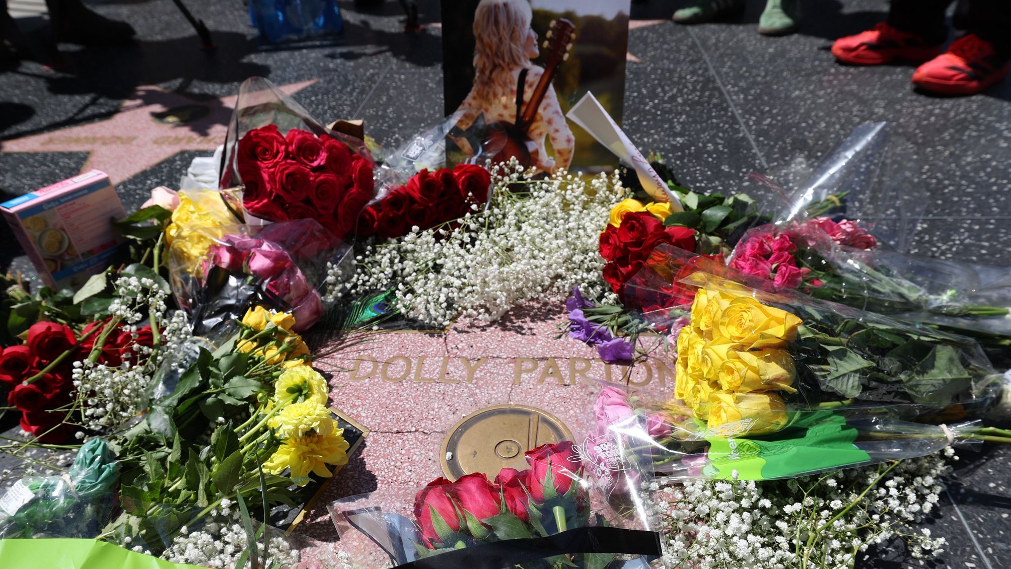 What Dolly Parton Taught Us About Building Wealth That Goes Beyond Money