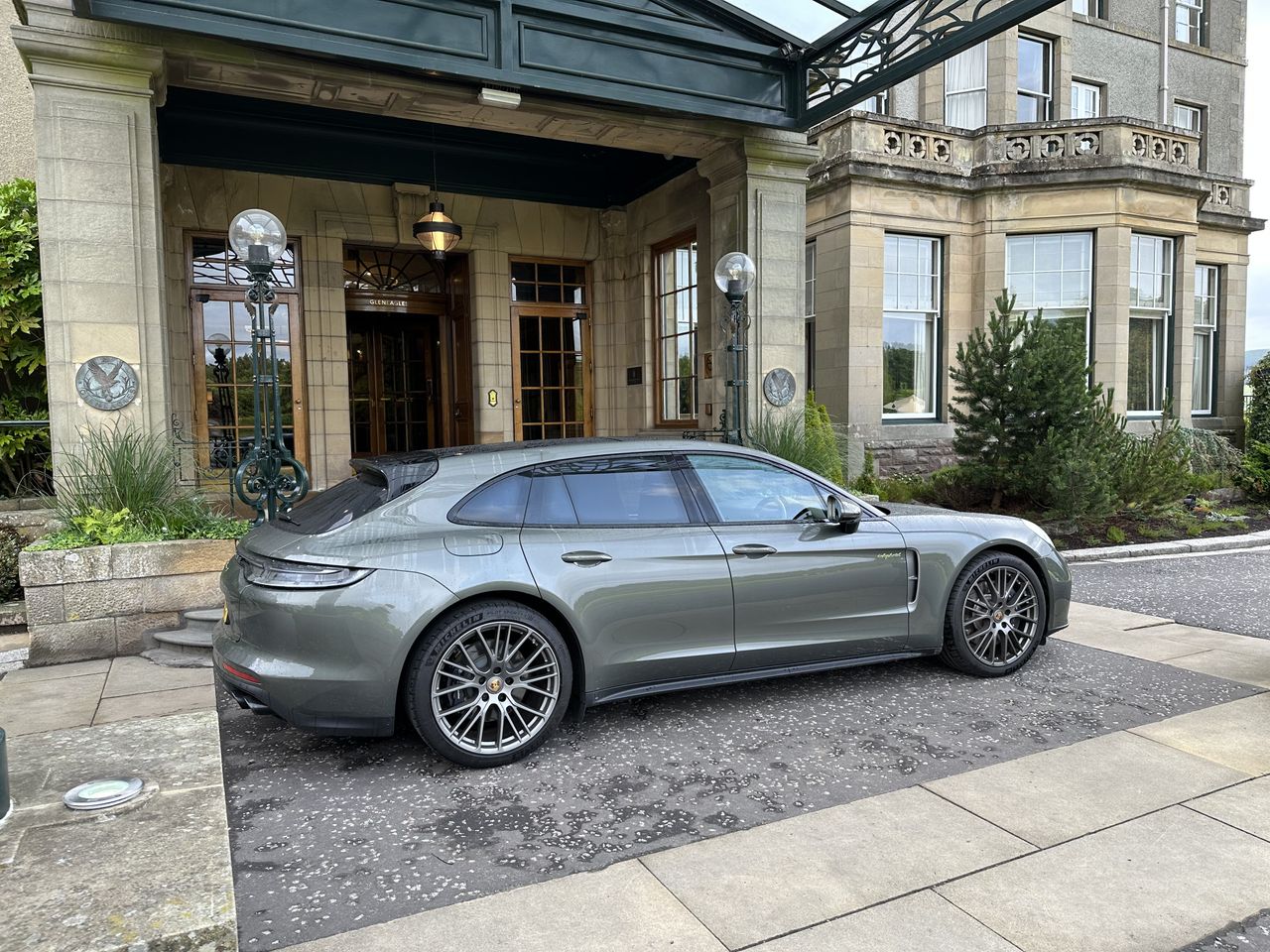 Porsche Panamera 4 E-Hybrid Sport Turismo