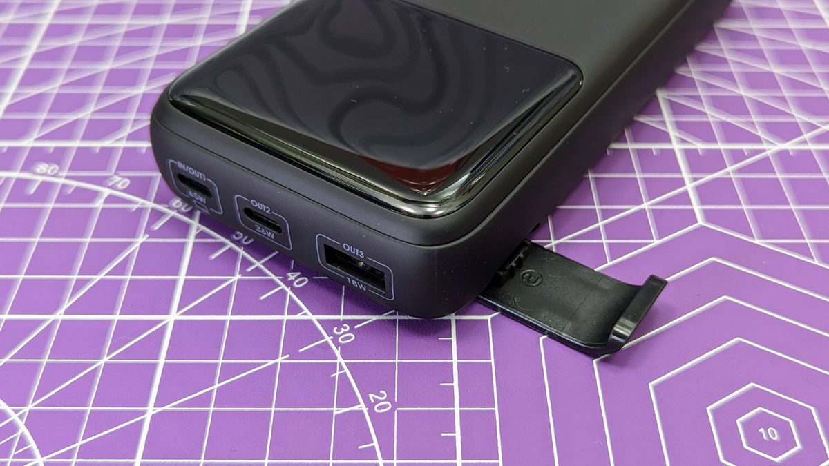 INIU B62 20,000mAh power bank
