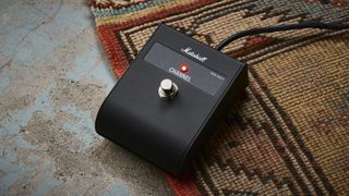 The footswitch of the Marshall DSL1CR on a rug