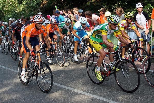 Floyd Landis (Phonak) with Iban Mayo (Euskaltel)