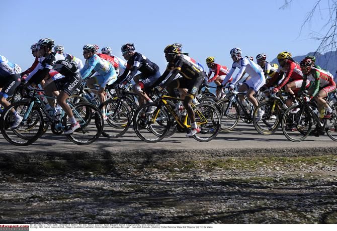 The peloton enjoyed warm weather for the final day of the Challenge Mallorca