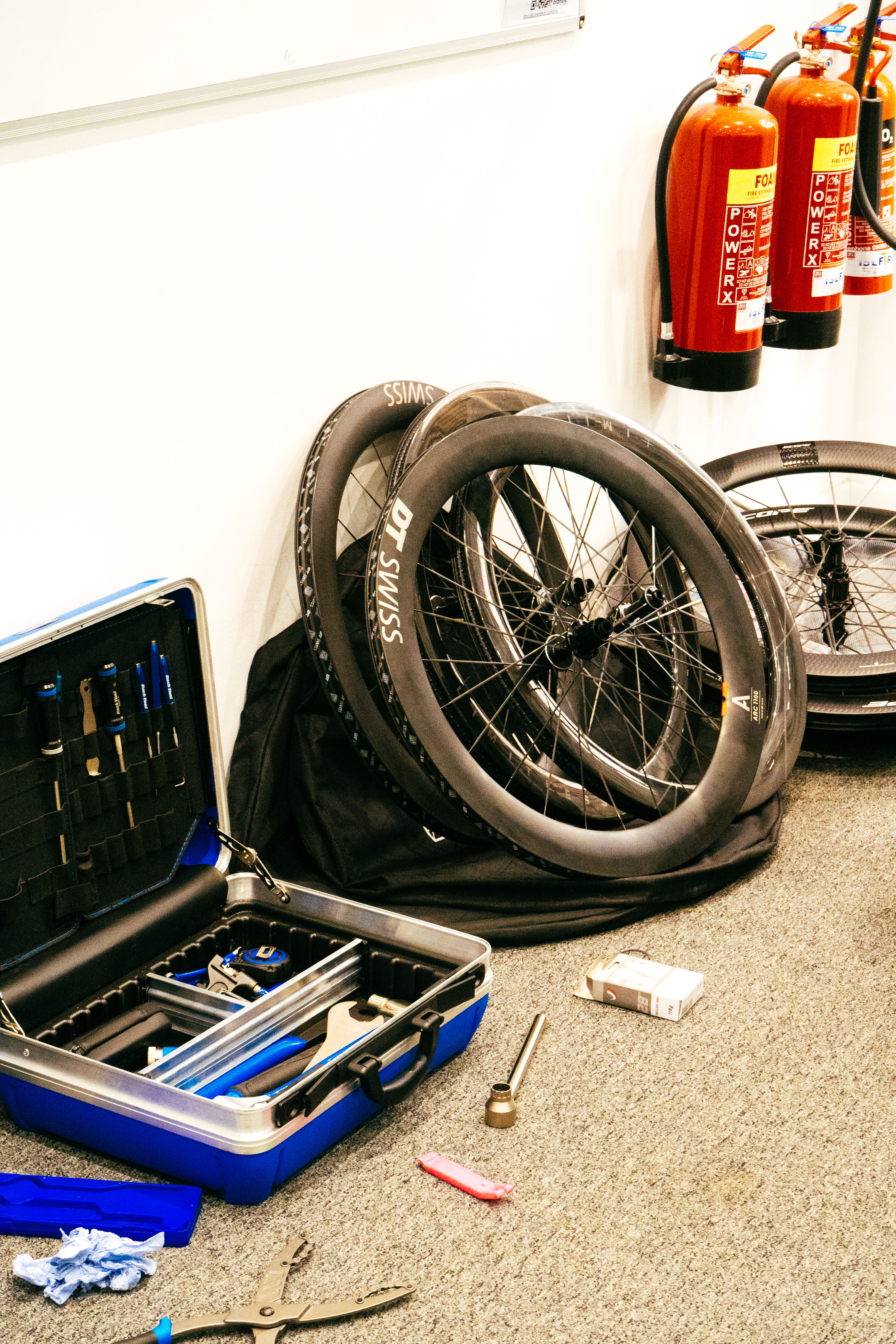 Behind the scenes in the Wind tunnel wheels test