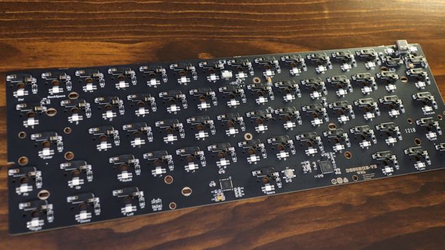 How to Build a Custom Mechanical Keyboard Step-By-Step | Tom's Hardware