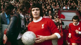 LIVERPOOL, ENGLAND - AUGUST 14: Kevin Keegan, the new Liverpool FC signing runs out of the player's tunnel at Anfield prior to the Football League Division One match between Liverpool and Nottingham Forest held on August 14, 1971 at Anfield, in Liverpool, England. Liverpool won the match 3-1. This game marked Kevin Keegan's debut for the club, he scored on his debut after 12 minutes and became top scorer that season netting 11 goals and became an idol at the club. (Photo by Liverpool FC via Getty Images)