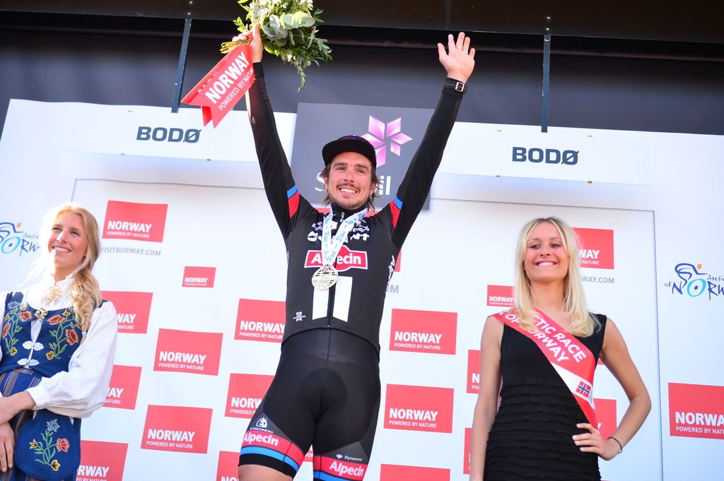 Stage 4 winner John Degenkolb (Giant-Alpecin) on the podium