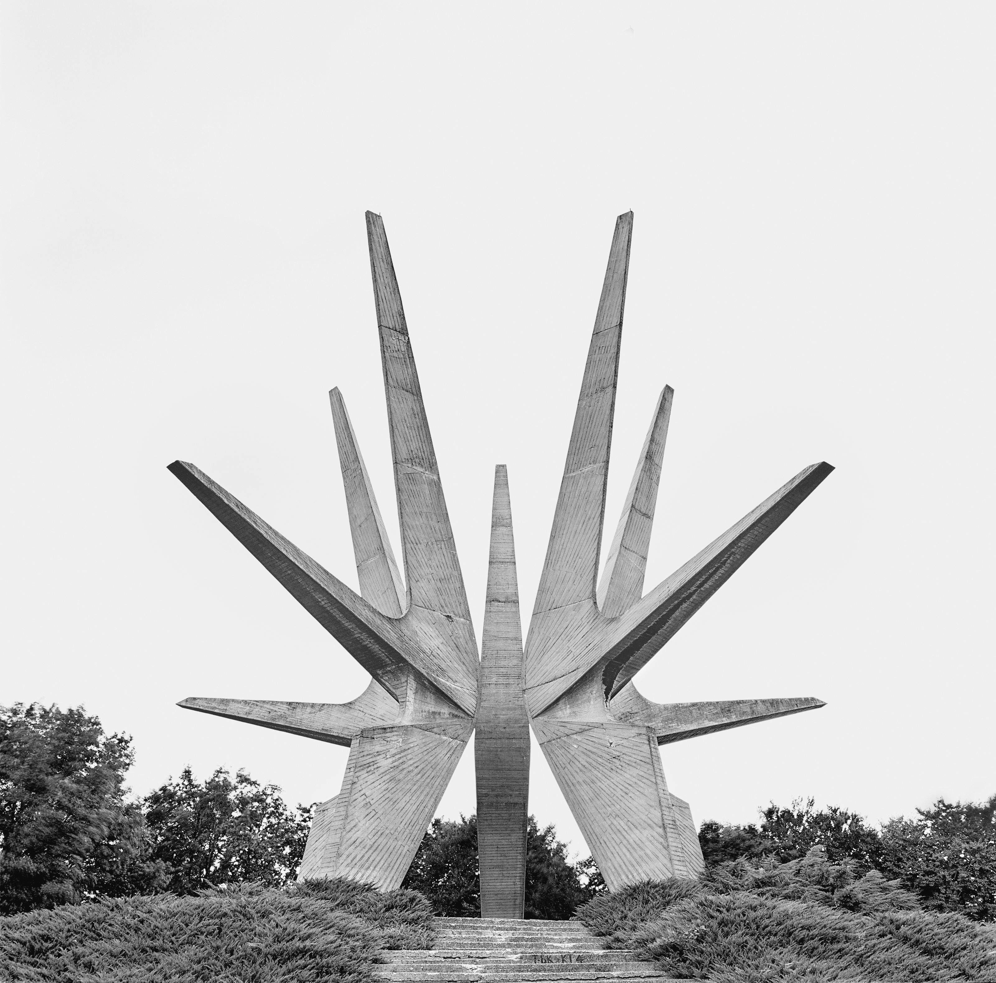 Monument to The Fallen Soldiers of The Kosmaj Partisan Detachment, Vojin Stojić, Gradimir Medaković, Belgrade, Serbia, 1970