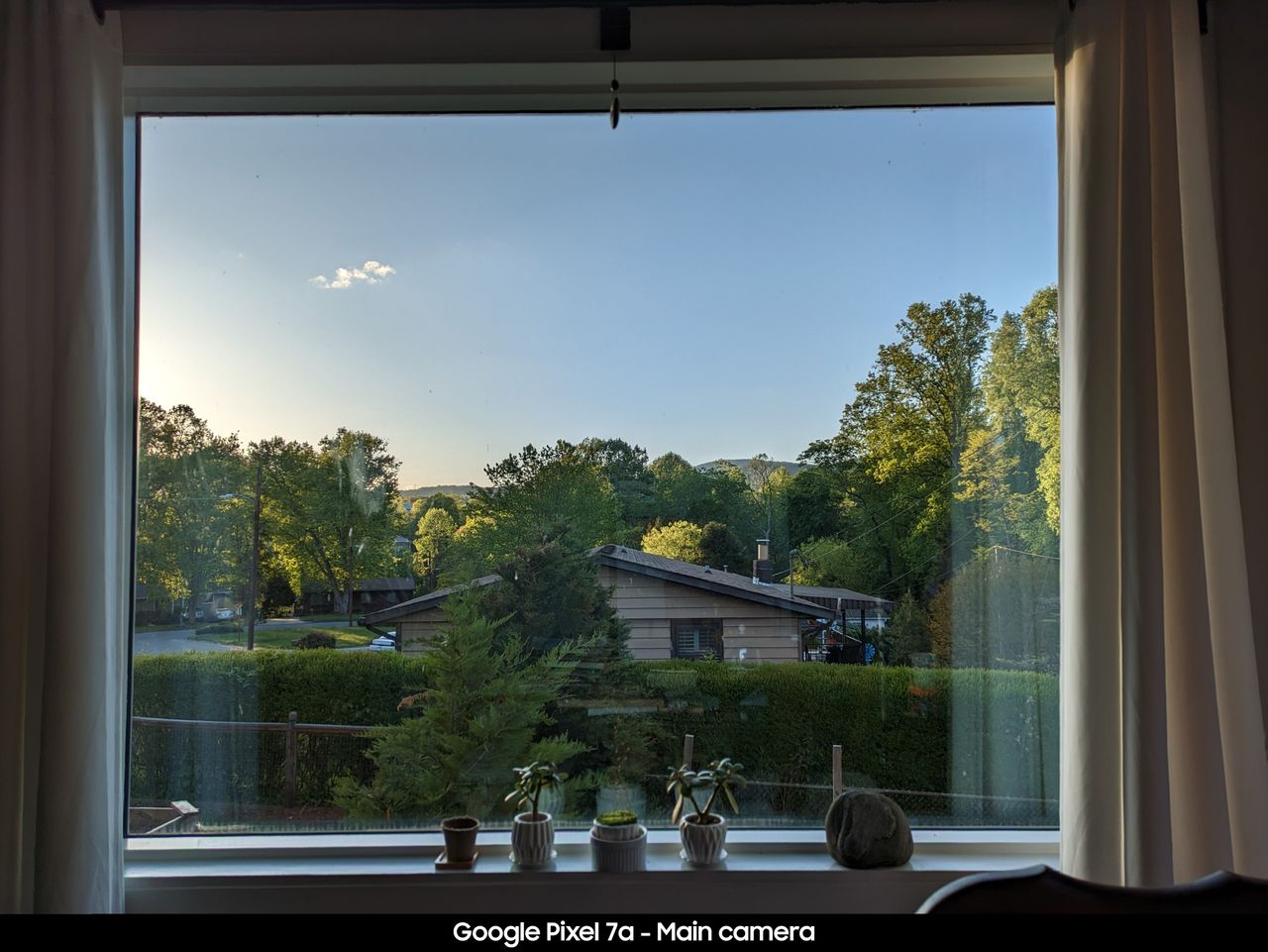 Google Pixel 7a daytime camera sample