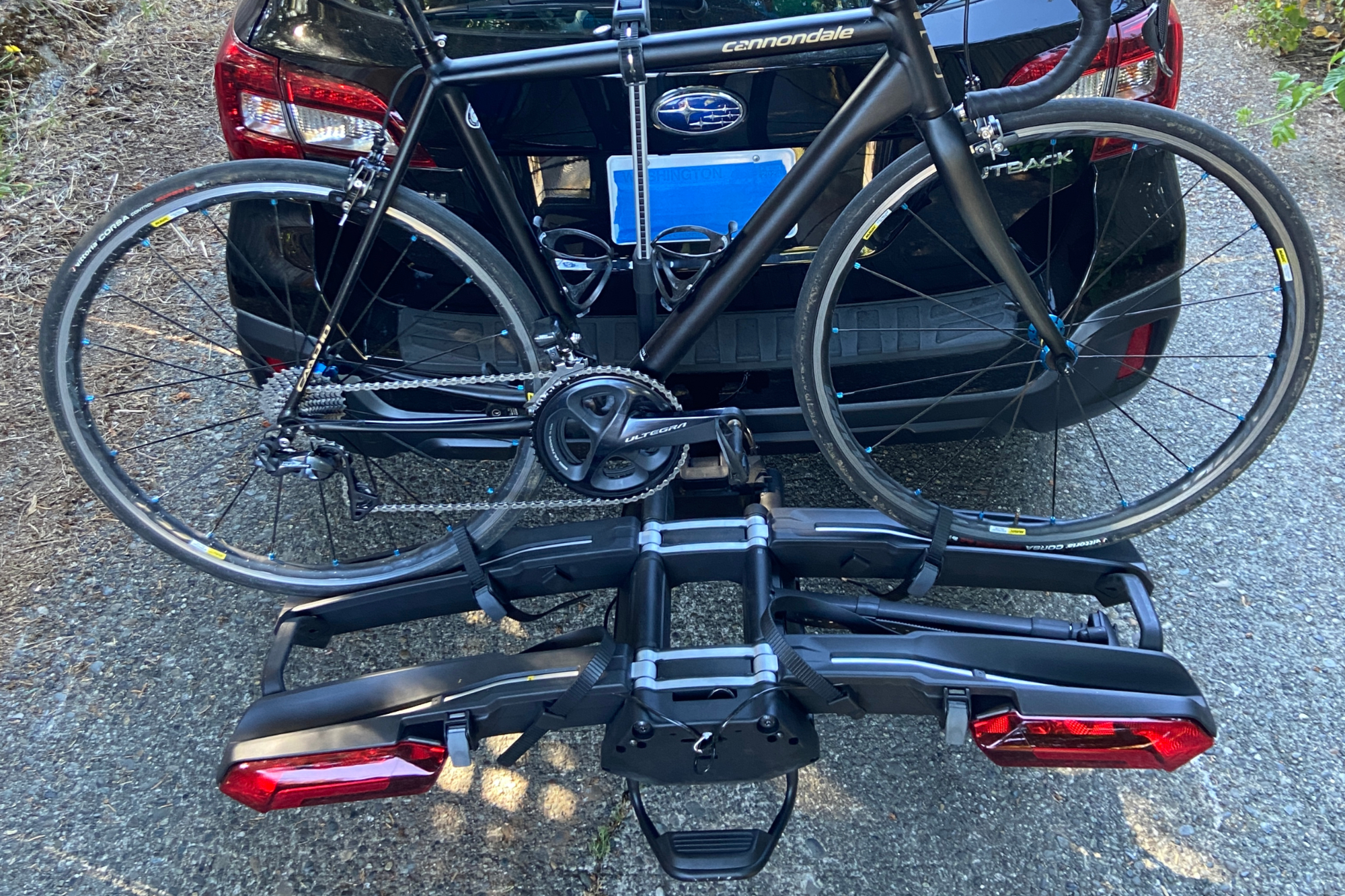 Thule Epos 2 bike rack attached to a car