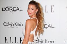 Whitney Port wears white on the red carpet