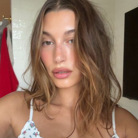 Hailey Bieber