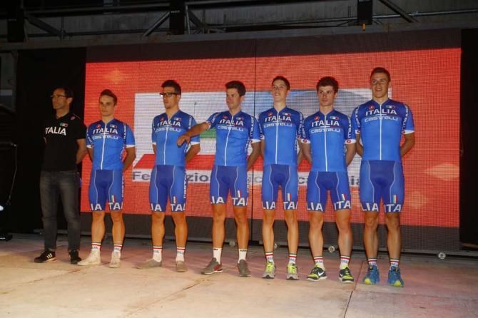 The Italian national team shows off its colours