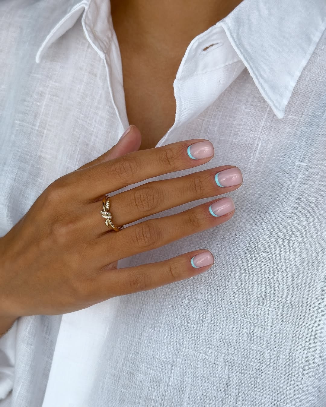 Reverse French tip on short nails