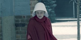 the handmaid's tale hulu elisabeth moss june