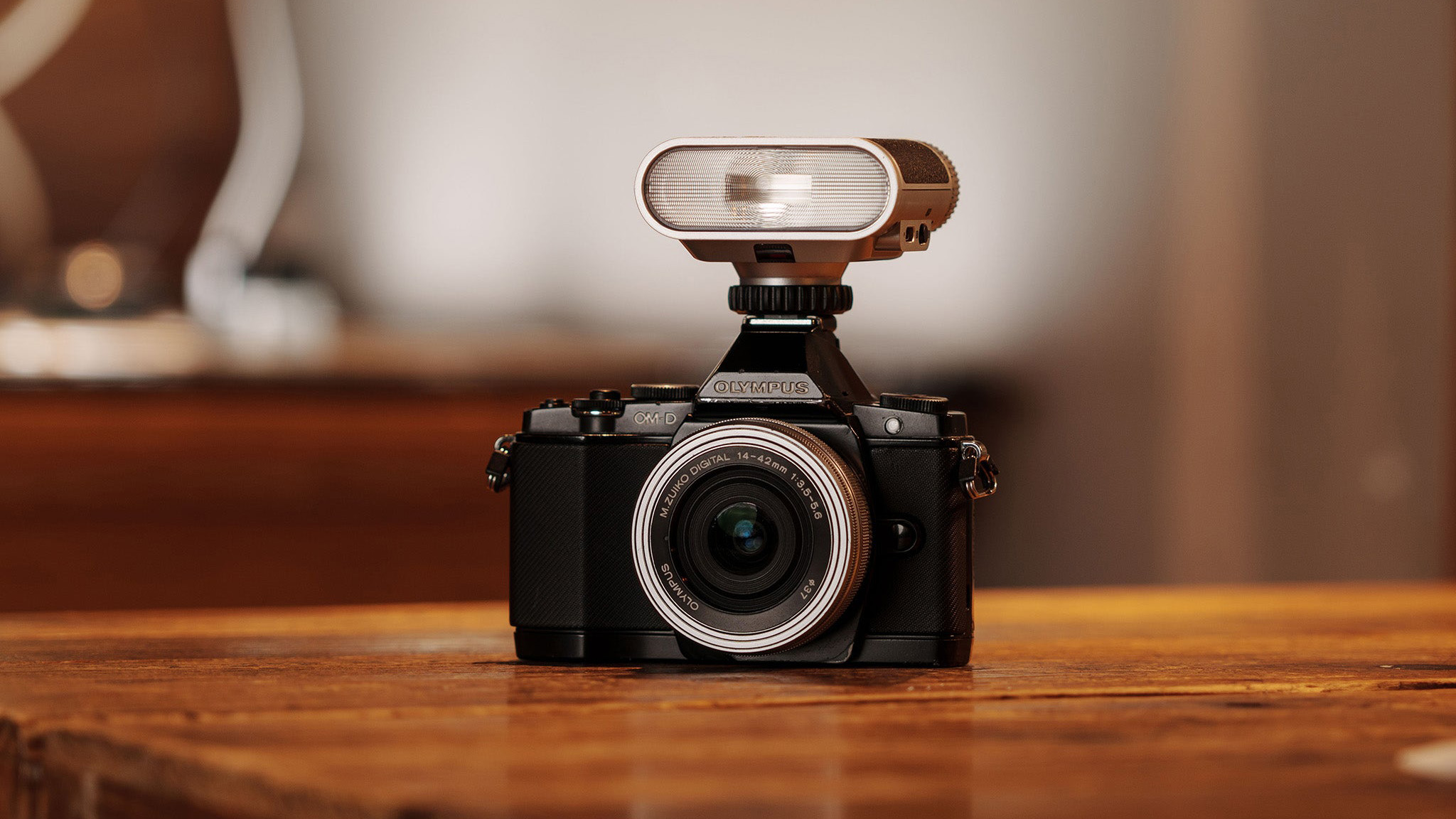 The Viltrox Vintage Z1 flash mounted on a camera