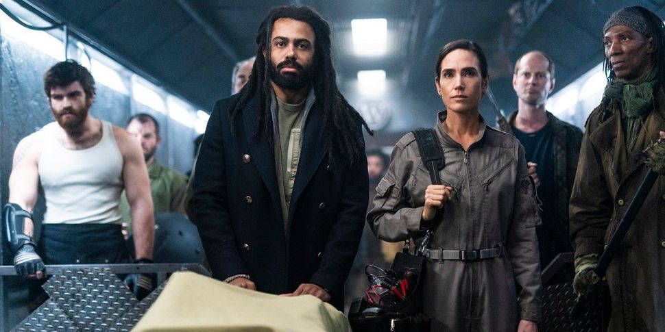 Why Snowpiercer's Second Train Is Like An 'Alternate Dimension' In ...