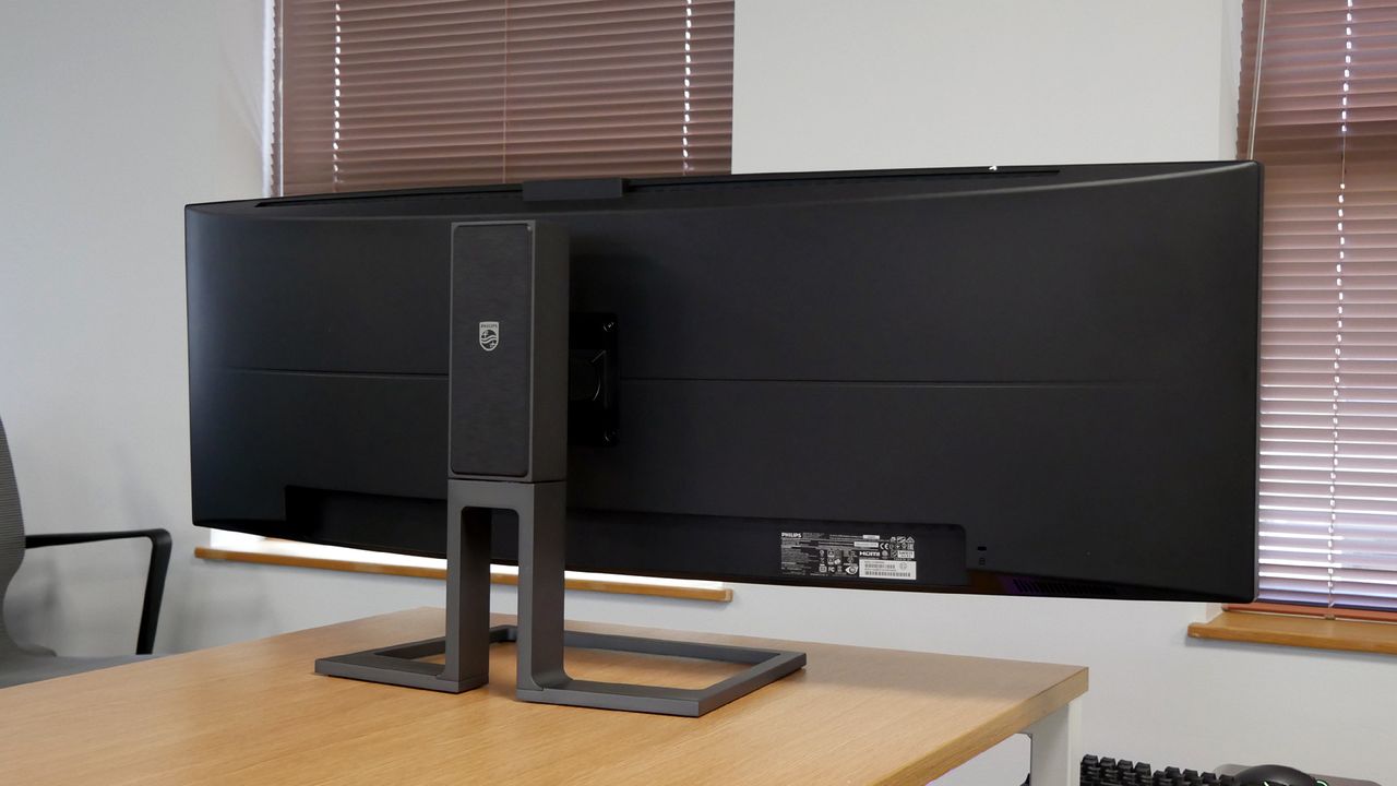 Philips 499P9H 49-inch SuperWide Curved Monitor