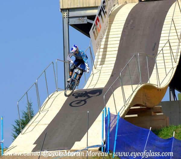Gee Atherton (Commencal) tries out the new start ramp for the downhill.