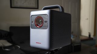 Nebula Cosmos 4K SE projector