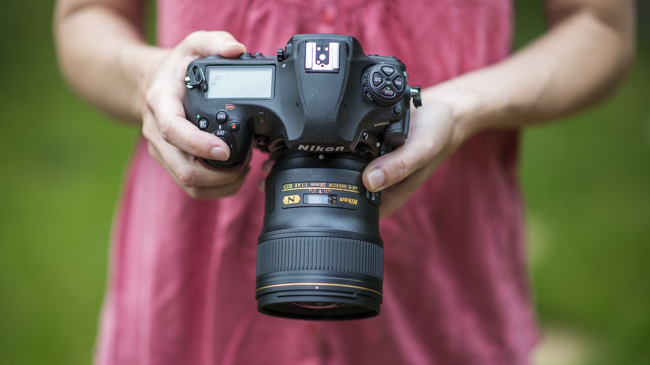 Nikon D850