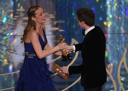 Brie Larson receives her Academy Award.