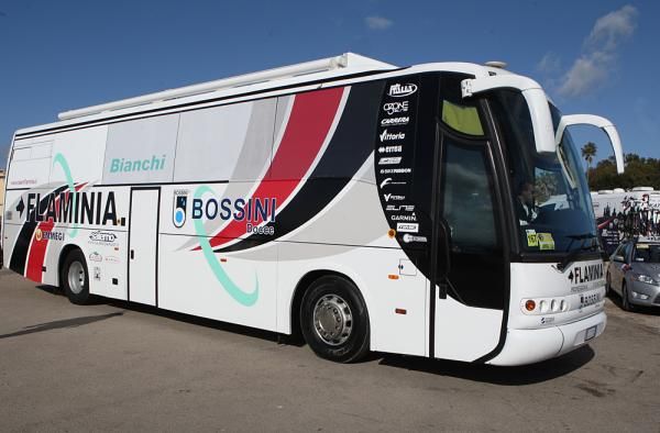 Ceramica Flaminia's bus