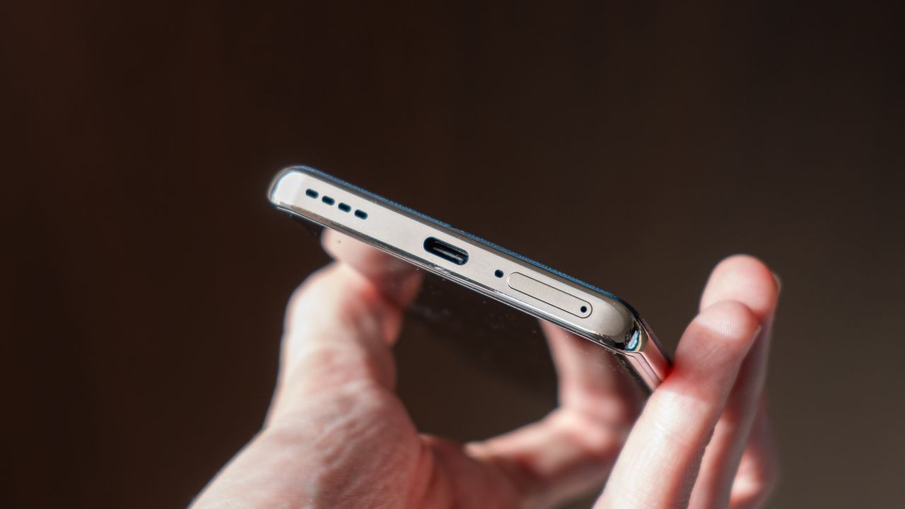 realme 12 pro+