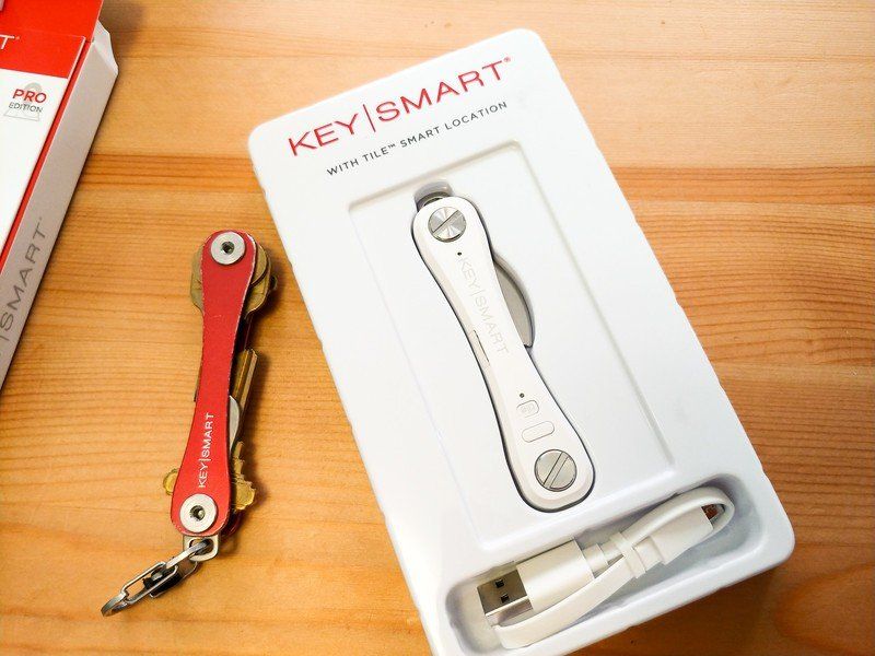 KeySmart Pro