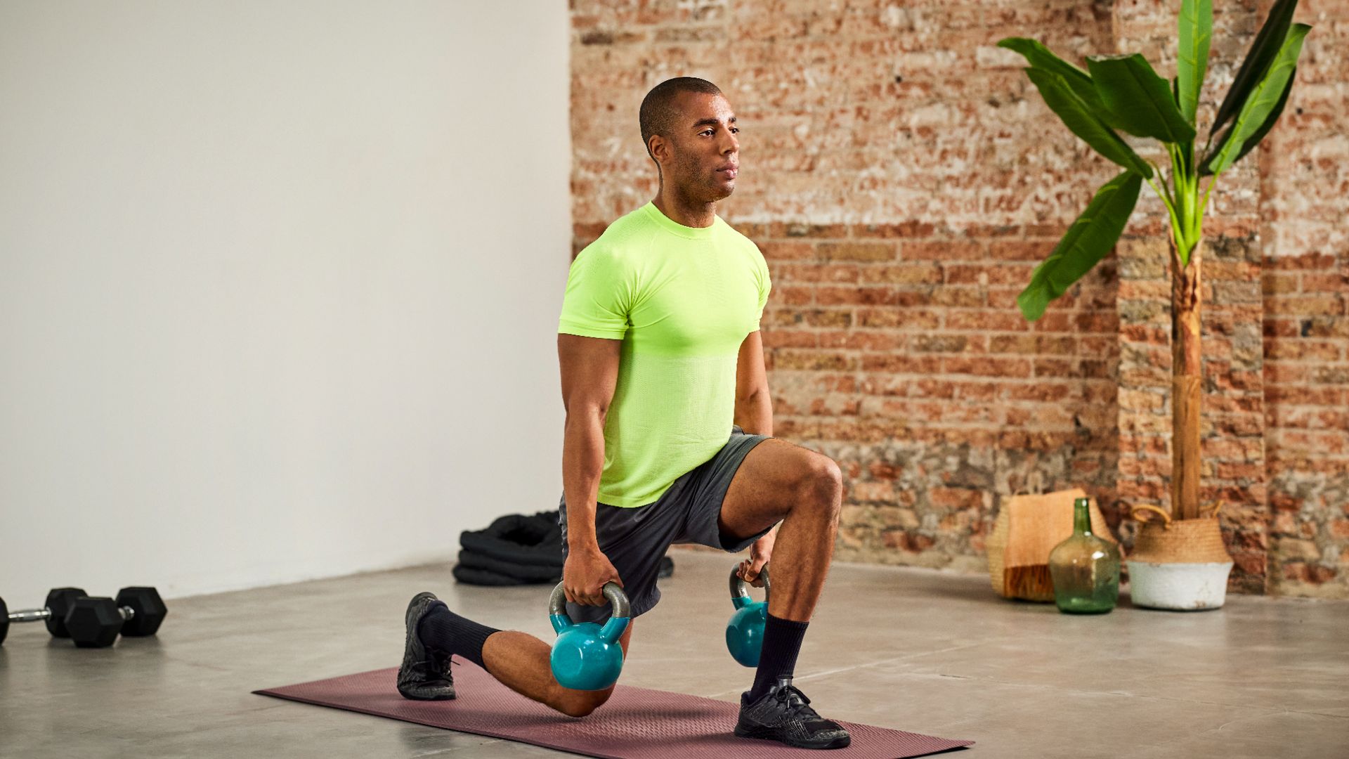 Adjustable vs fixed weight kettlebells which should you choose? Fit&Well