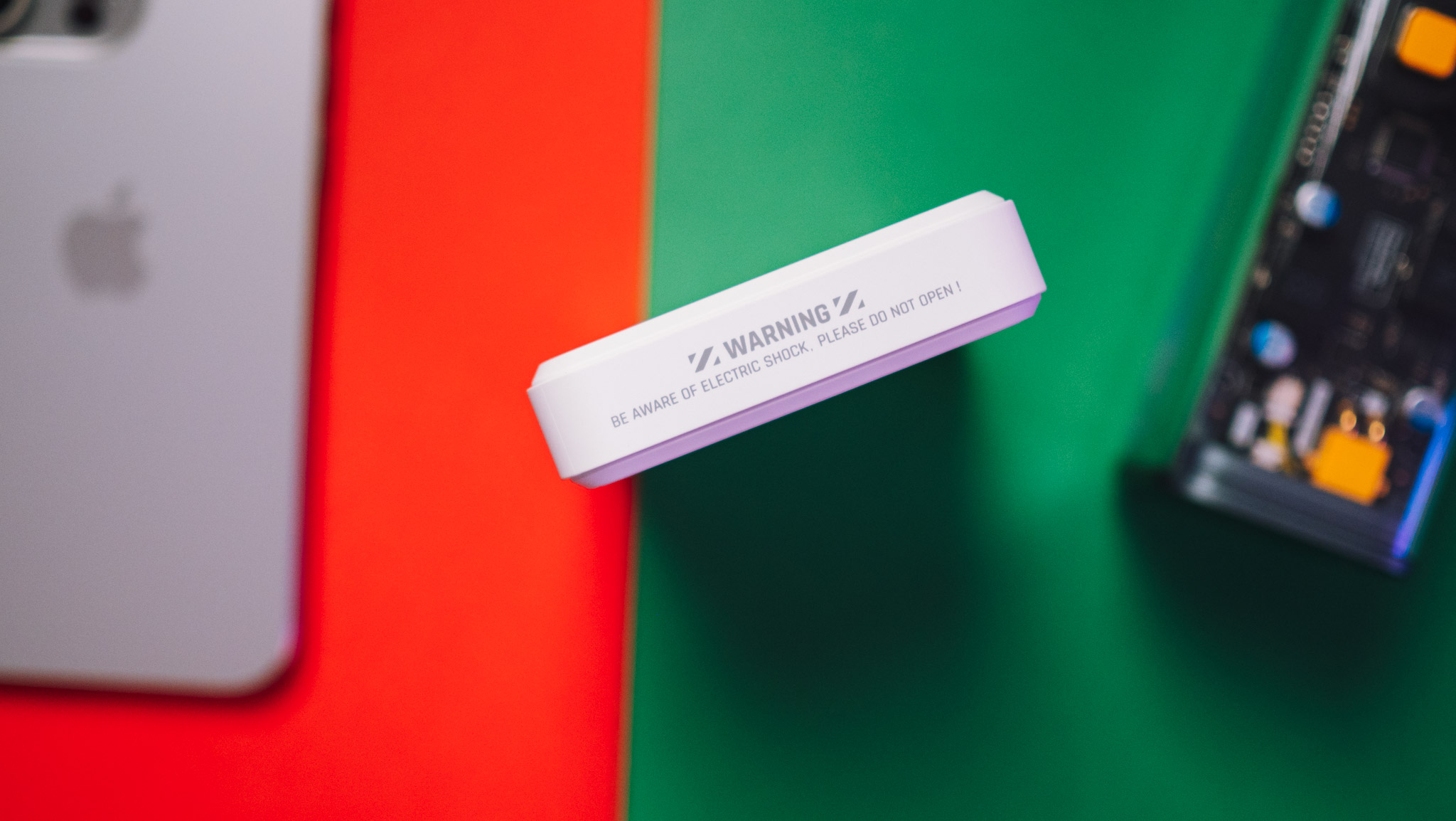 Sharge ICEMAG magnetic power bank review