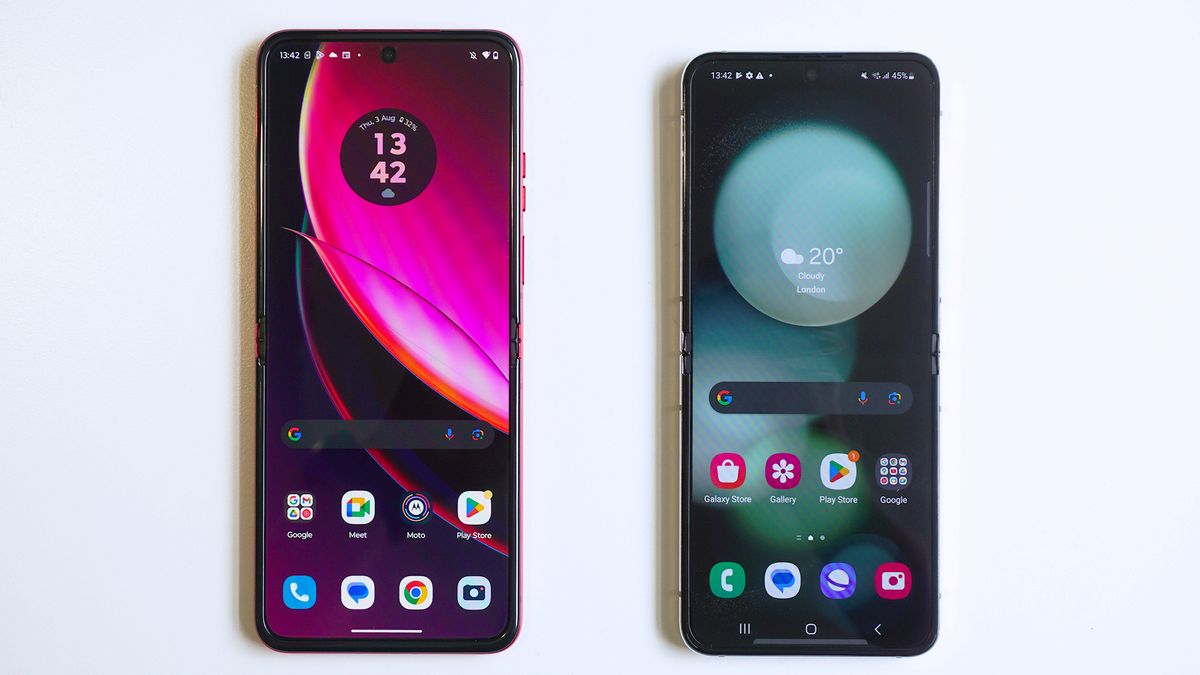 motorola razr 40 ultra vs flip 5