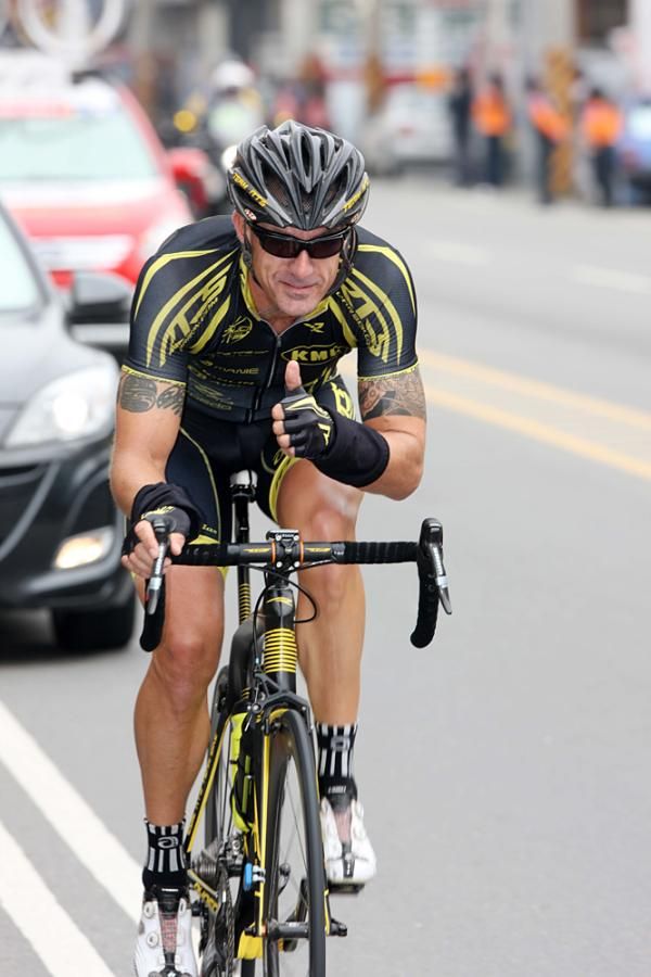 Rodgers solo after Tanha Saeidi had a flat tire