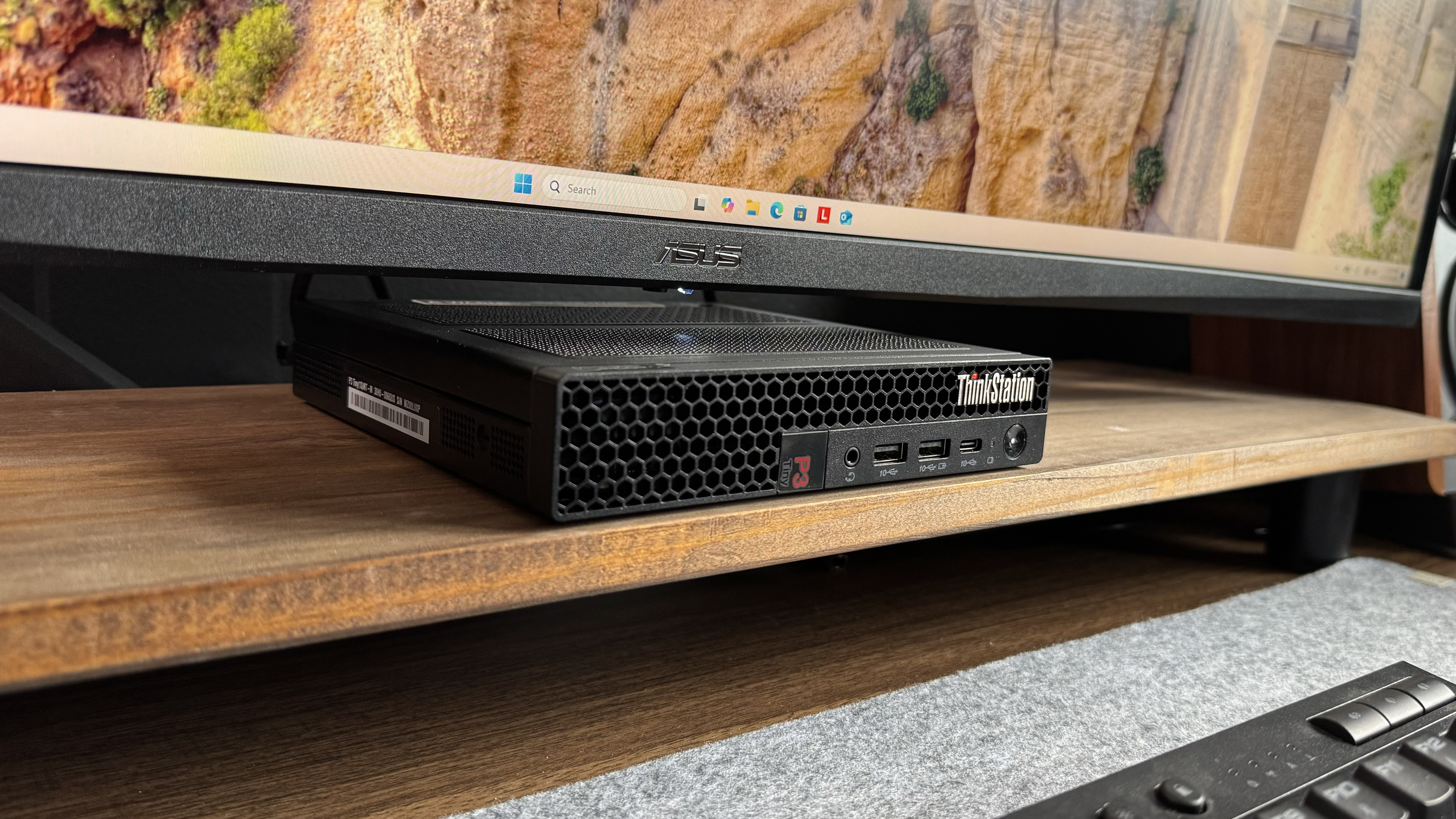 Lenovo ThinkStation P3 Tiny