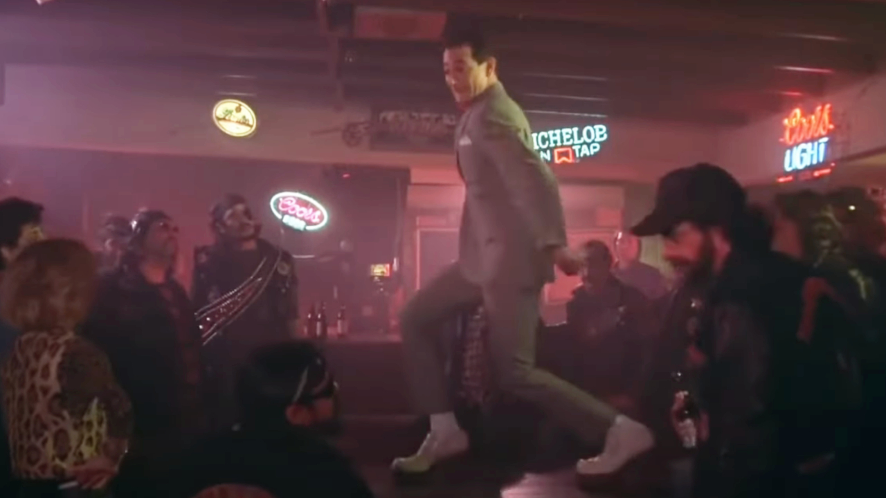 Paul Reubens dancing to 