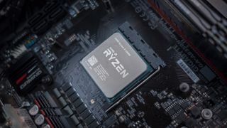   AMD Ryzen 3 2200G 