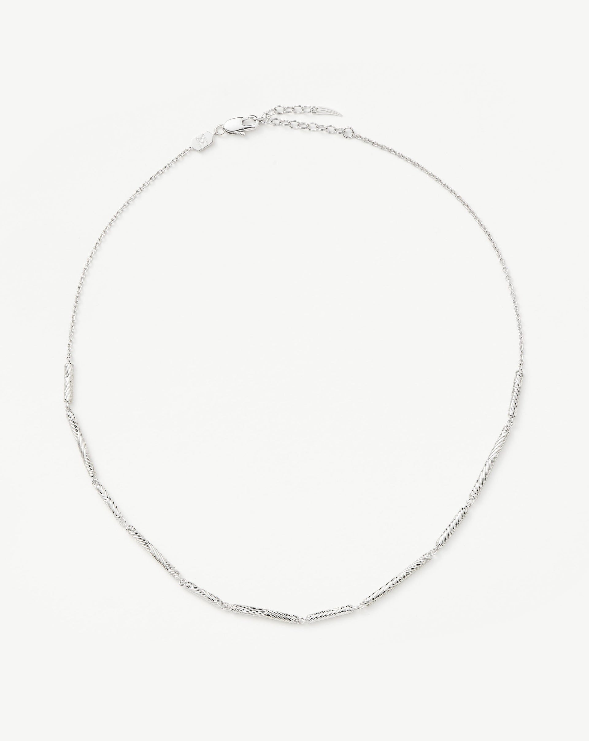 Wavy Ridge Chain Choker - Silver Plated