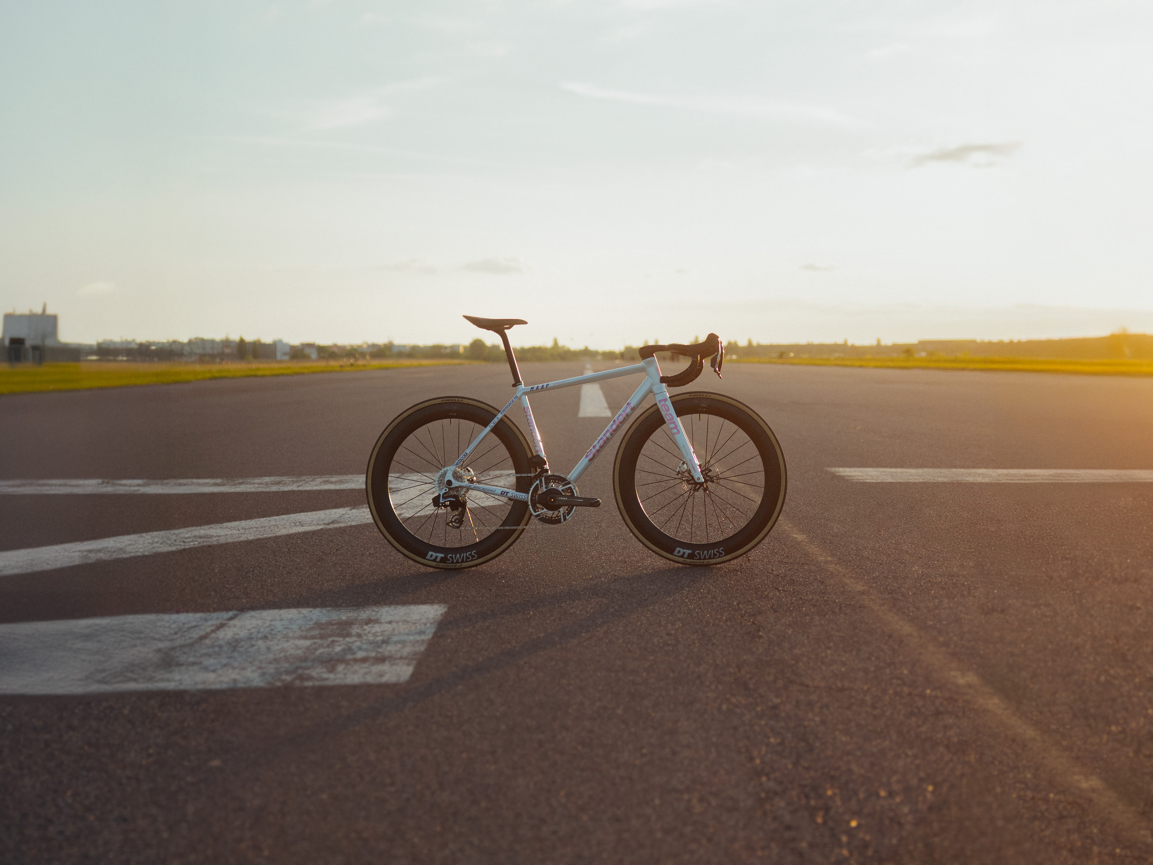 A Standert Kreissa&amp;#776;ge RS Road