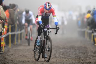 Van der Poel bounces back from injury to claim Dutch cyclo-cross title