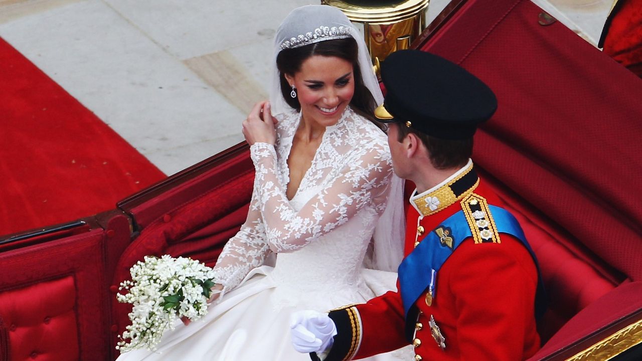 Kate Middleton&#039;s wedding bouquet featured some hidden sweet details 