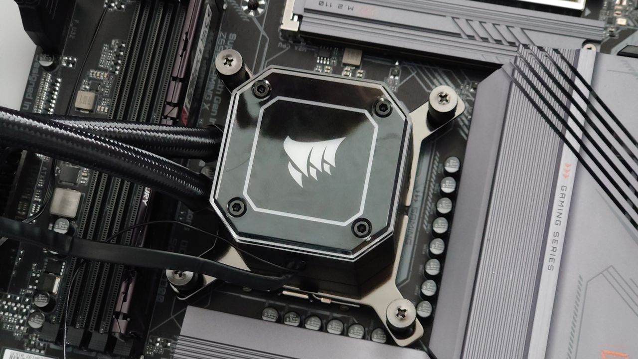 The AIO pump installed on the CPU