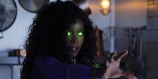 anna diop's starfire with green eyes on titans season 3
