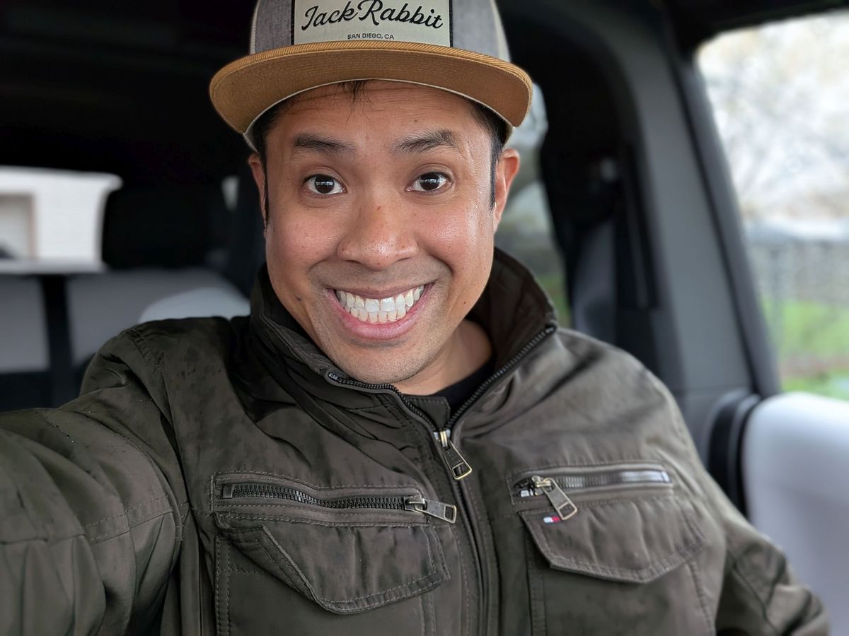 Google Pixel 9a portrait sample.