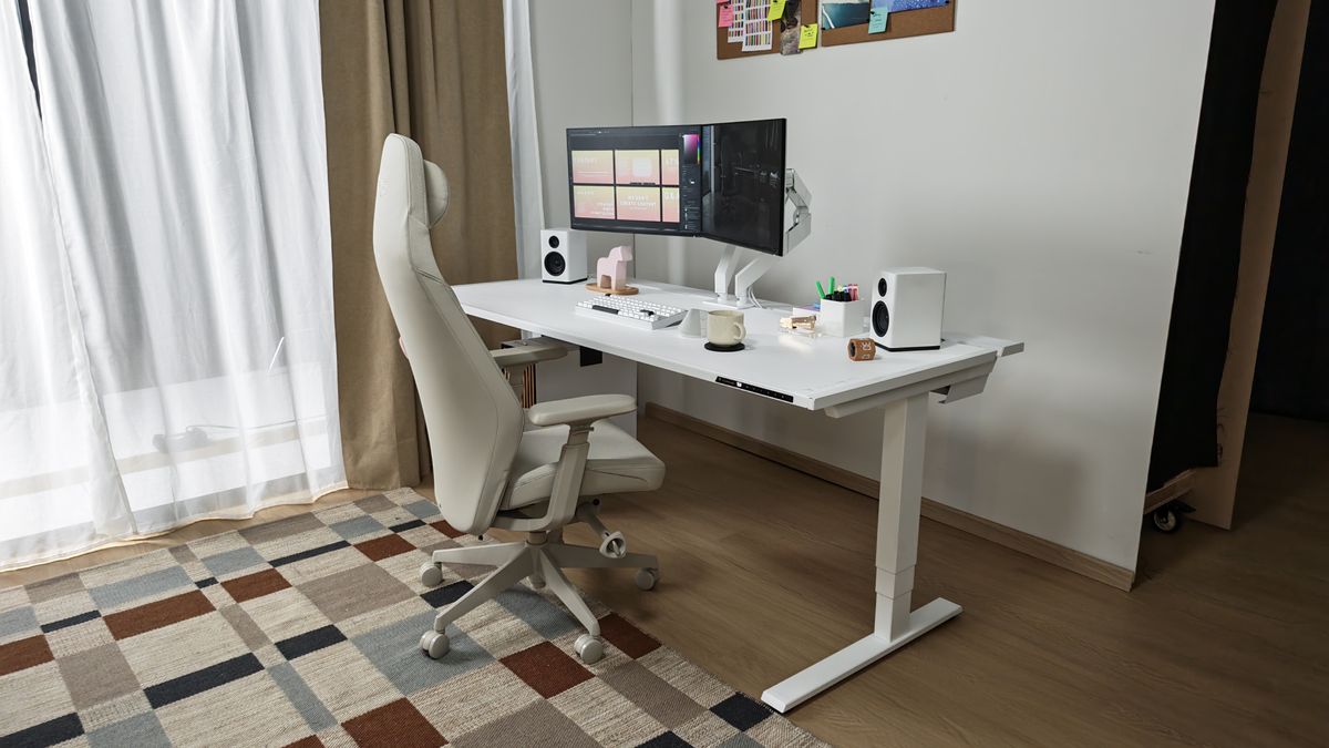 The Secretlab Atlas on show at the brand's Singapore showroom and office.