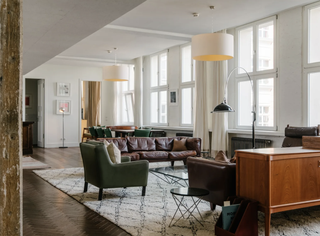A large hotel room at Soho House Berlin