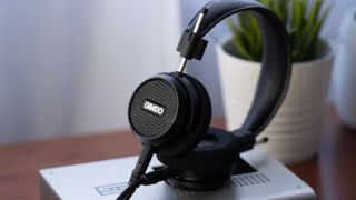 Grado Signature S150 lifestyle shot