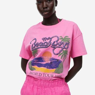 H&M graphic pink t-shirt