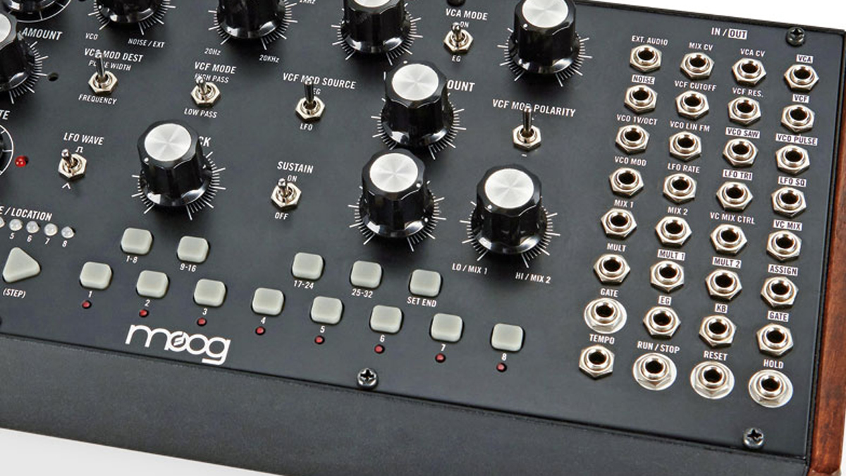 Moog Mother 32
