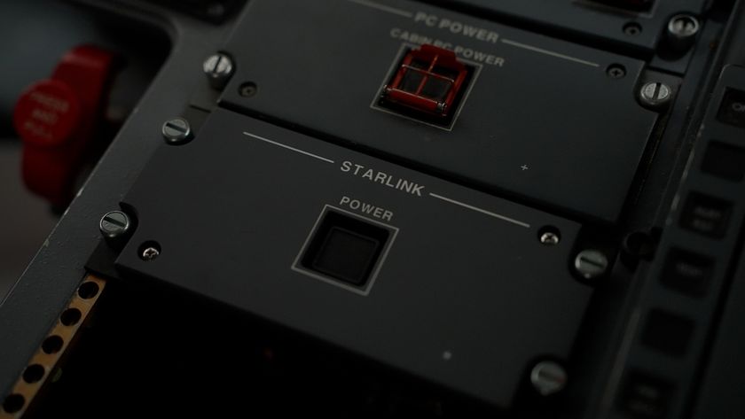 United Airlines cockpit switch for Starlink in an aircraft